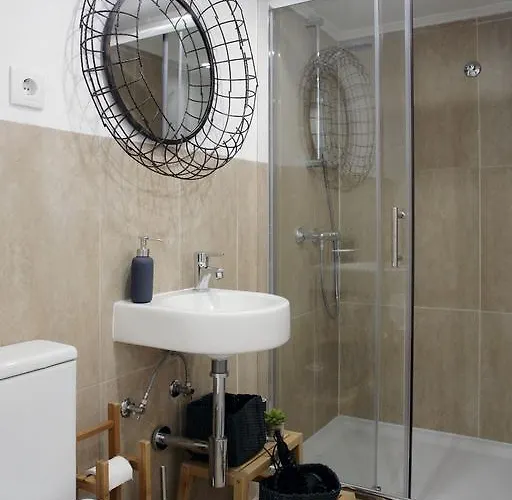 Alfama With River View Apartment *