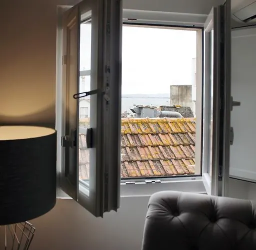 Alfama With River View Lisbona